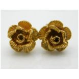 A pair of 9ct gold rose earrings, 1.5g