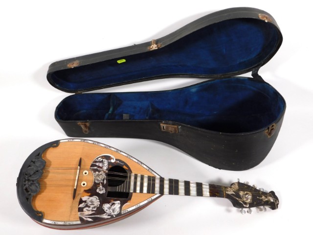 A cased good Neapolitan mandolin by Raffaele Calace & Figlio, 1934, decorated with tortoiseshell & w