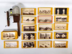 An Edwardian stereoscope viewer & a quantity of 33 topographical cards of Napoli
