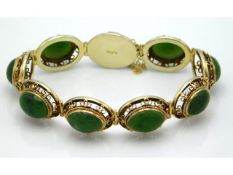 A silver gilt & jade bracelet, 7.75in long, 31.3g