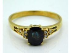 An 18ct gold sapphire & diamond ring, 2.5g, size N