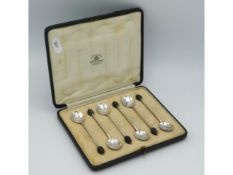 A cased set of 1921 Sheffield silver coffee bean s