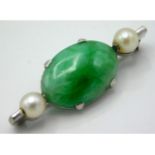 A white metal jade & pearl bar brooch, tests elect