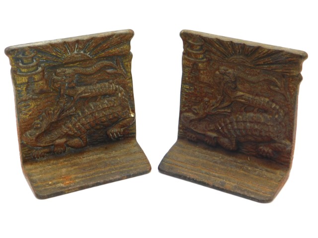 A pair of 1930 cast iron art deco period book ends