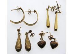 Four pairs of 9ct gold earrings, 3g