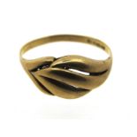 A 9ct gold ring of organic design, 2g, size P