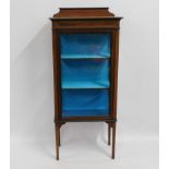 An Edwardian mahogany display cabinet, 53.25in x 2