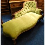 A Victorian mahogany chaise longue, 66in long x 34