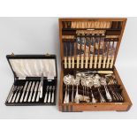 A mother of pearl handled cake knife & fork set tw