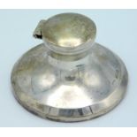 A 1922 Birmingham silver inkwell by Napper & Daven