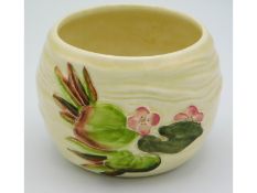 A Clarice Cliff 'My Garden' style sugar bowl, 2.5i