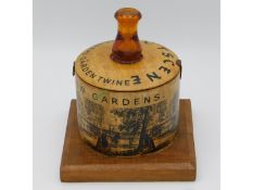 A vintage Kew Gardens 'Nutscene' string box with a
