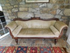 Tremaine Manor House: An upholstered Victorian mah