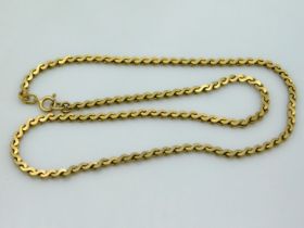 A 15in long 9ct gold serpentine link chain, 9.7g