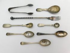 Three 1914 London silver teaspoons by Harrods Stor