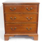 A small 19thC. chest of drawers, 29.625in wide x 2