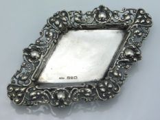 A late Victorian Hilliard & Thomason 1893 silver s
