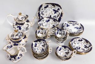 A 27 piece Victorian tea set