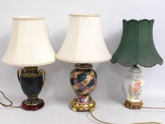 Three modern lamps with shades, tallest 25in inclu