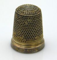 A 1923 Chester silver thimble by Charles Horner, 5
