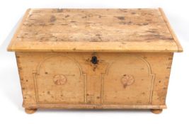 A 19thC. pine trunk, 39.75in wide x 23.5in deep x
