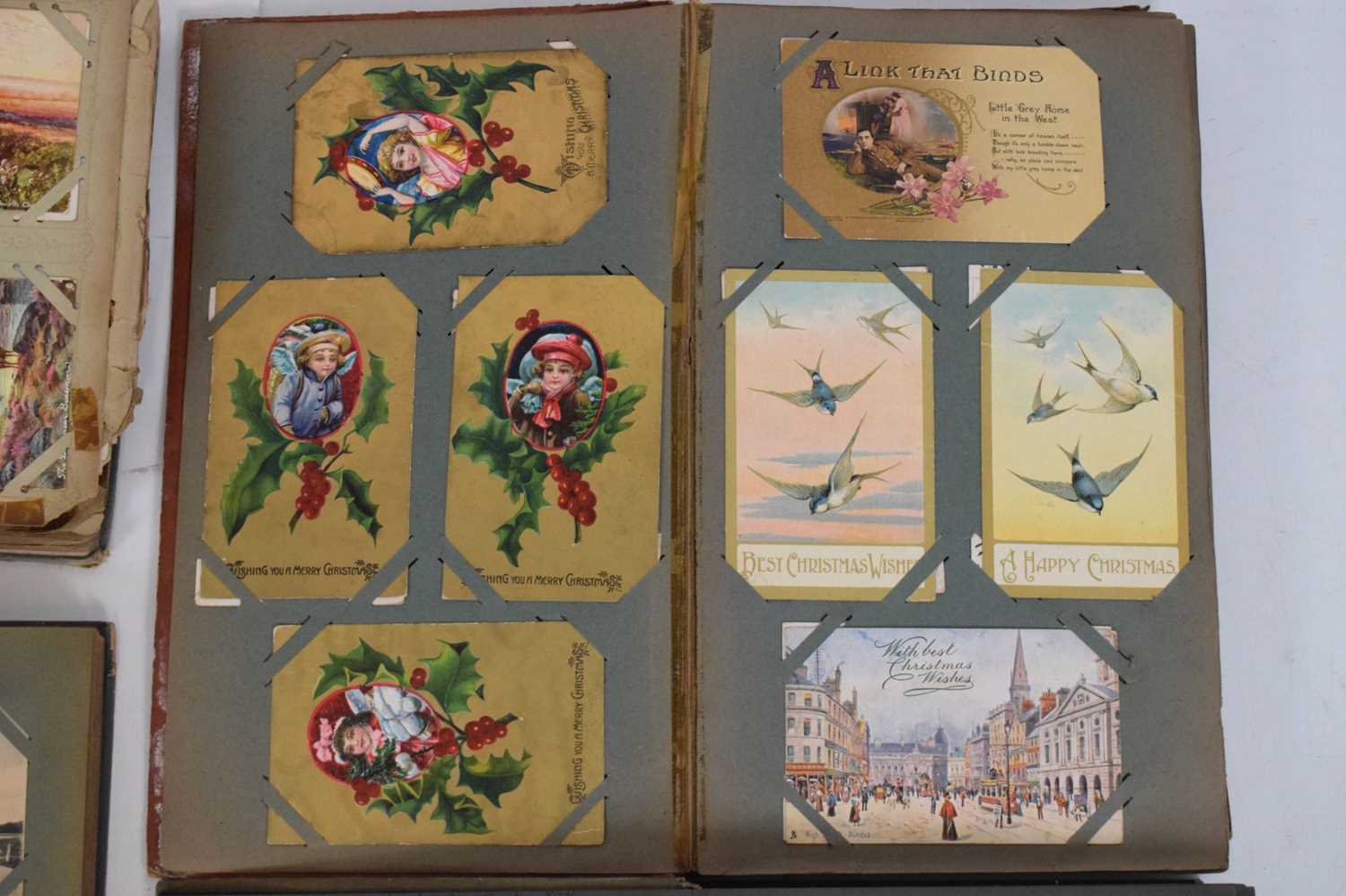 Quantity of early 20th Century postcard albums, - Image 4 of 17