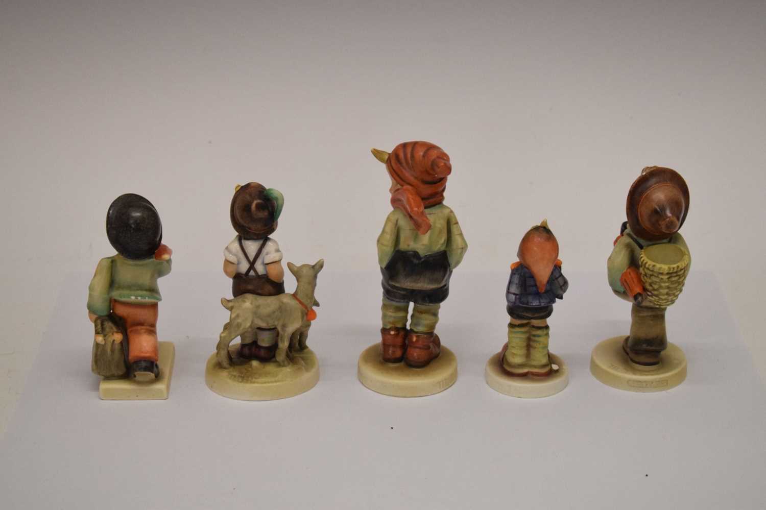 Quantity of Goebel Hummel figures - Image 10 of 20