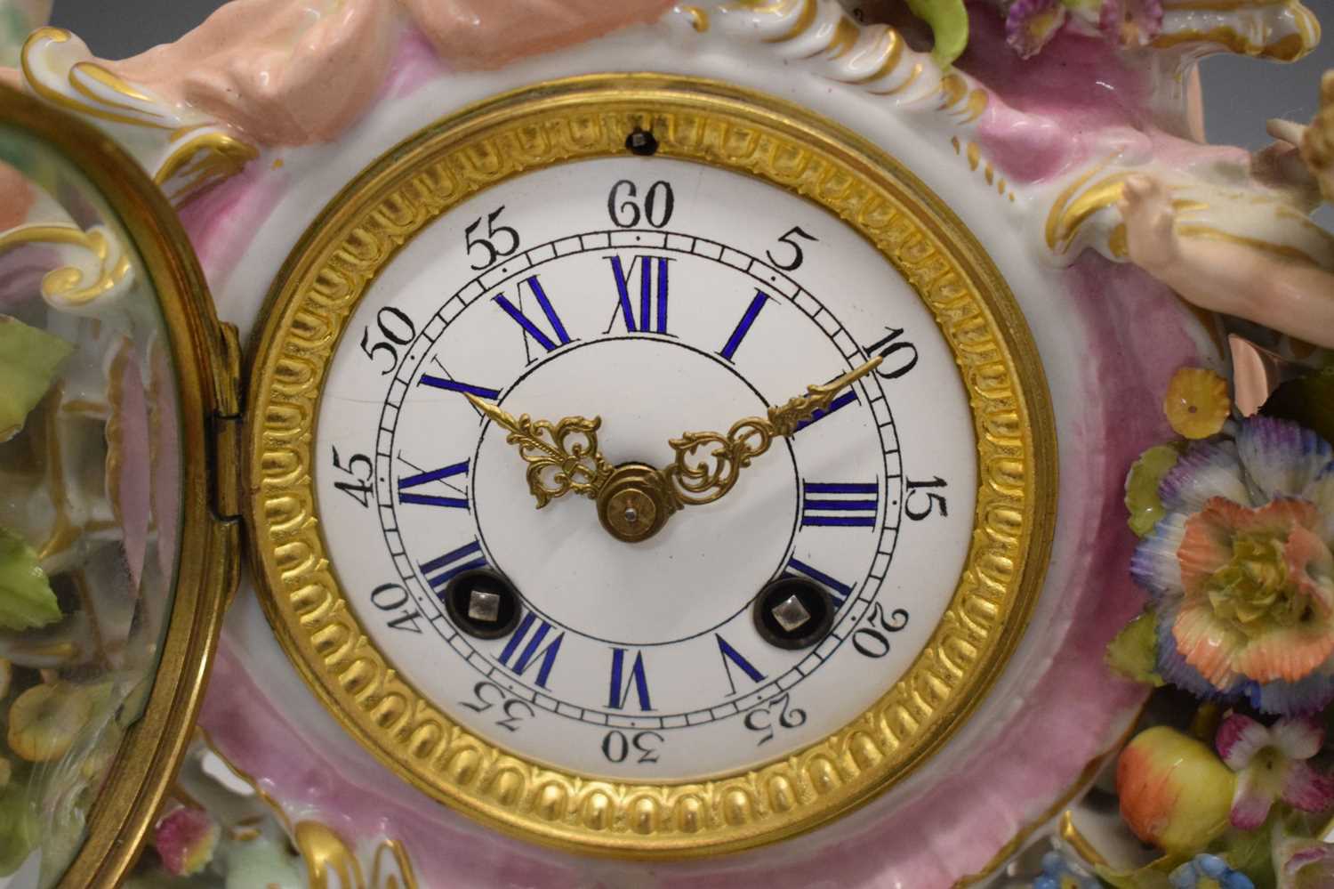 Impressive German porcelain mantel clock - Image 3 of 9