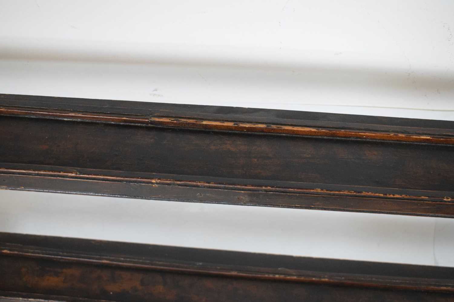 18th Century pine plate rack - Image 8 of 12