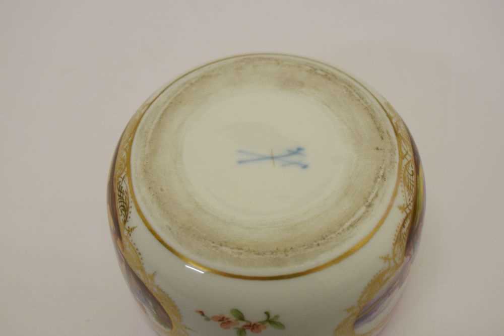Meissen bowl and cover - Image 11 of 13