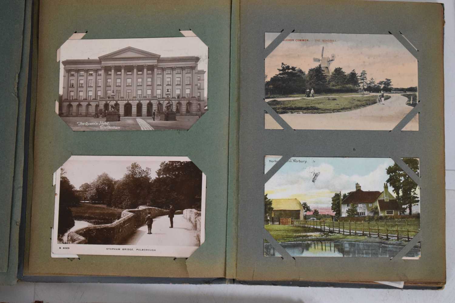 Quantity of early 20th Century postcard albums, - Image 5 of 17