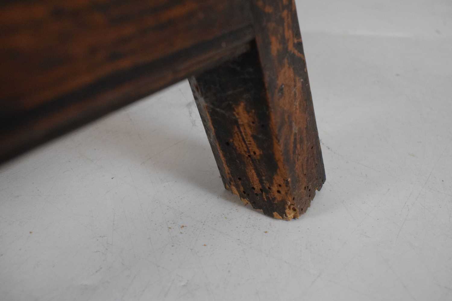 19th Century elm dough bin and stand - Image 7 of 10