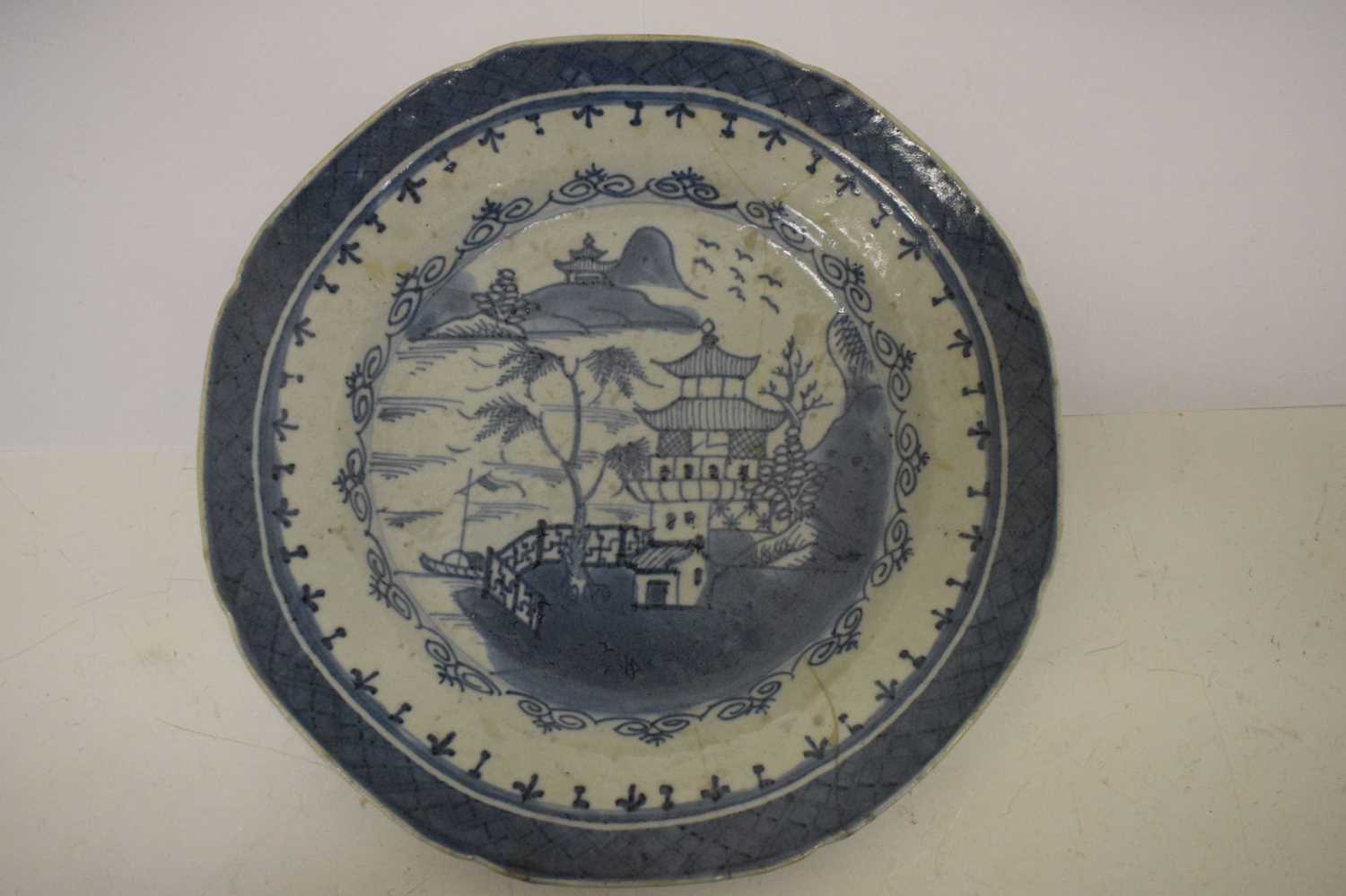 Quantity of 19th Century and later Asian ceramics, - Image 18 of 40