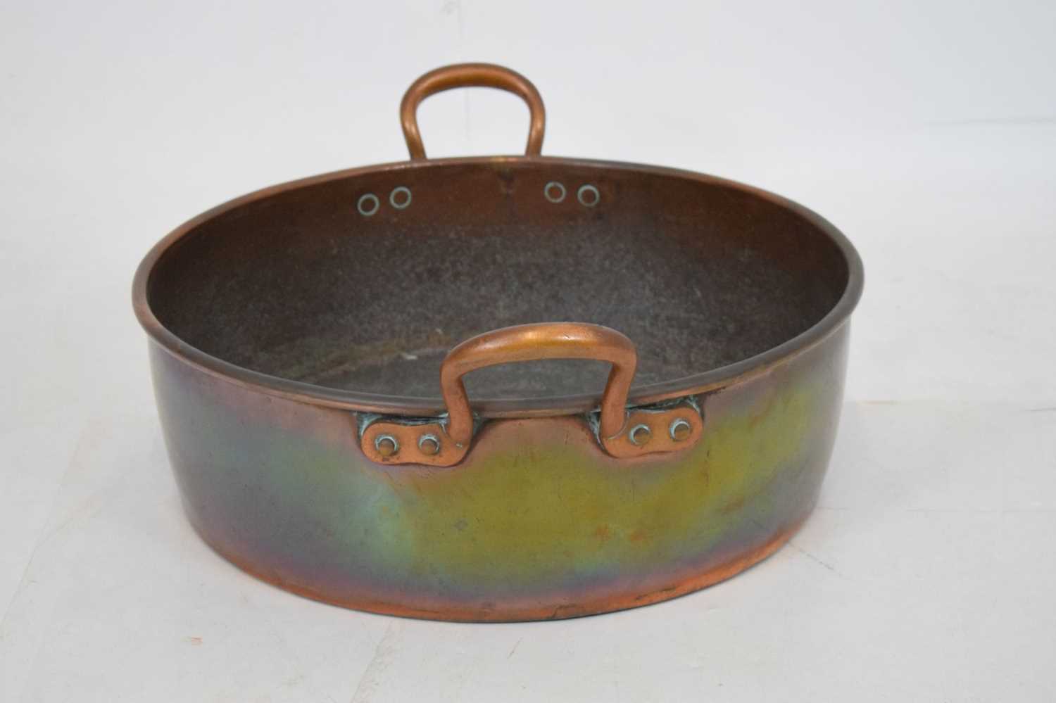 Large copper two handled pan - Image 4 of 6