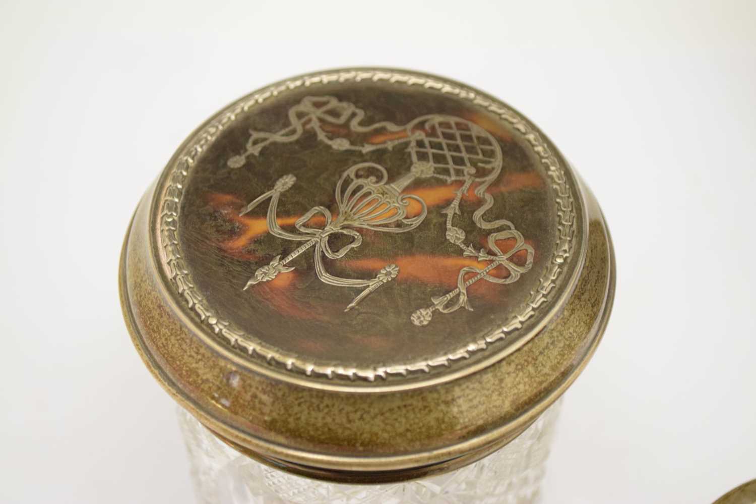 George V silver and tortoiseshell trinket box, - Image 5 of 9