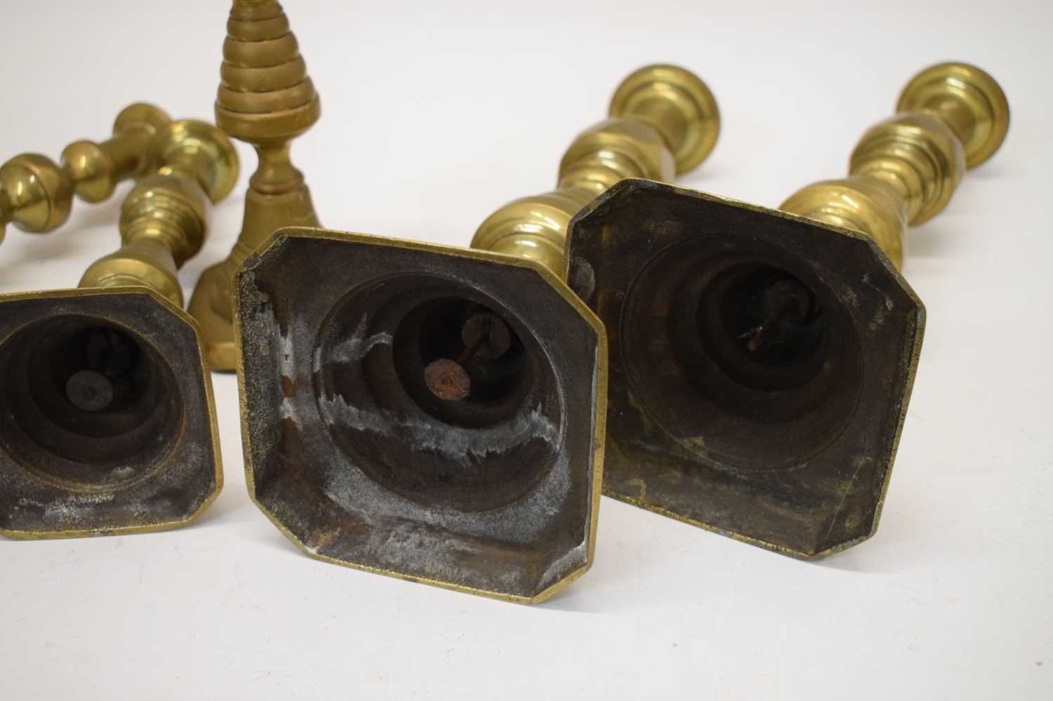 Three pairs of brass candlesticks - Image 9 of 10
