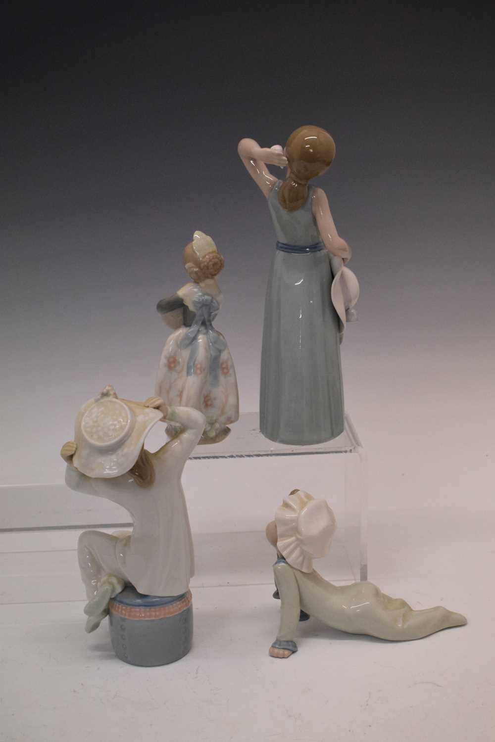 Lladro - Group of eleven porcelain figures/figure groups and Nao figure - Image 13 of 14