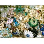 Large quantity of costume jewellery