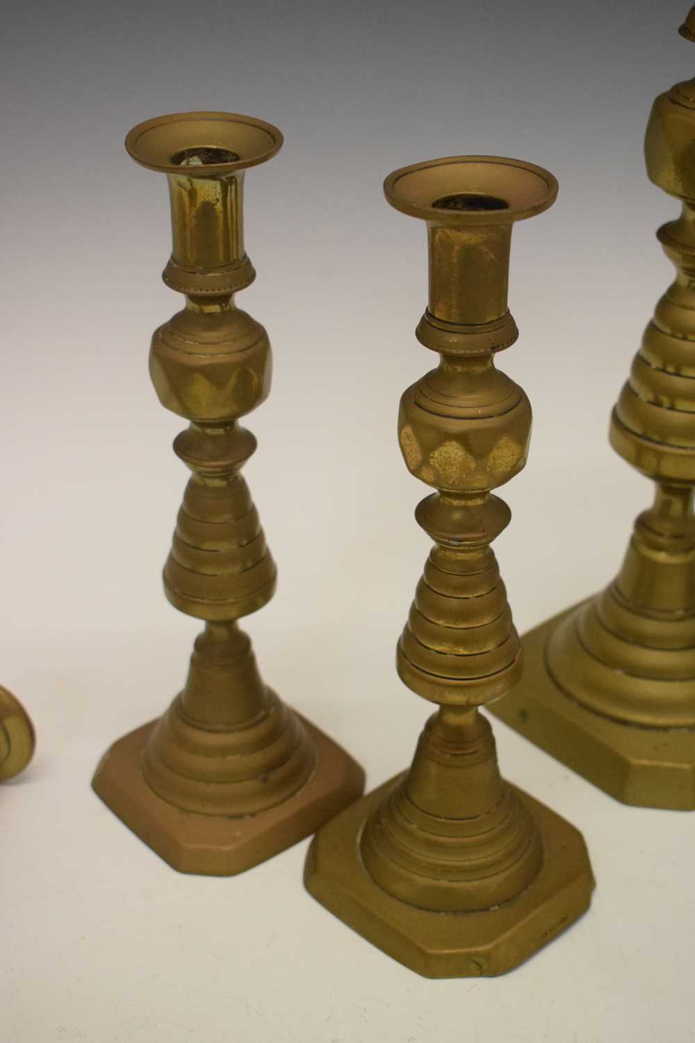 Three pairs of brass candlesticks - Image 4 of 10