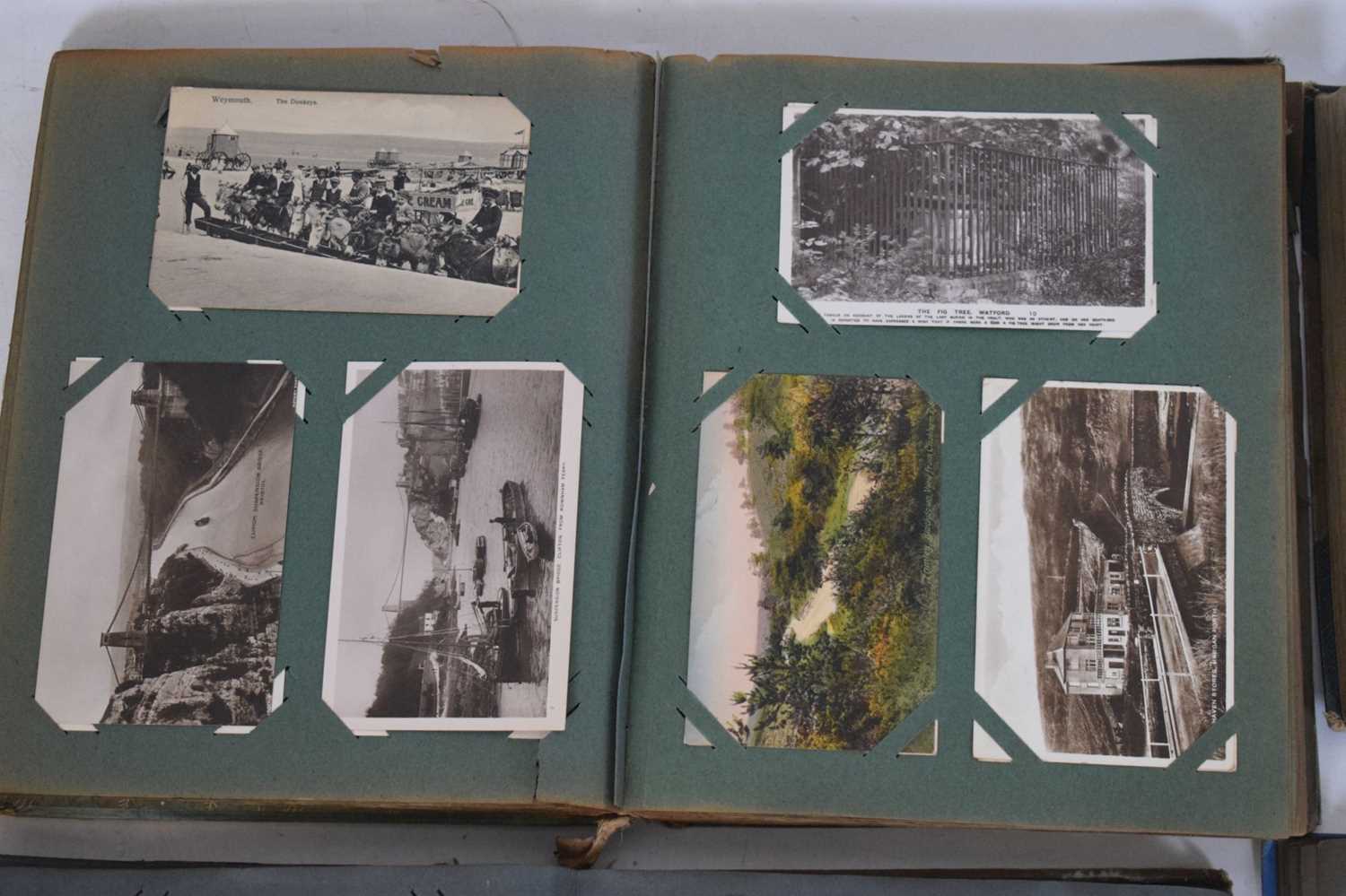 Quantity of early 20th Century postcard albums - Image 16 of 21