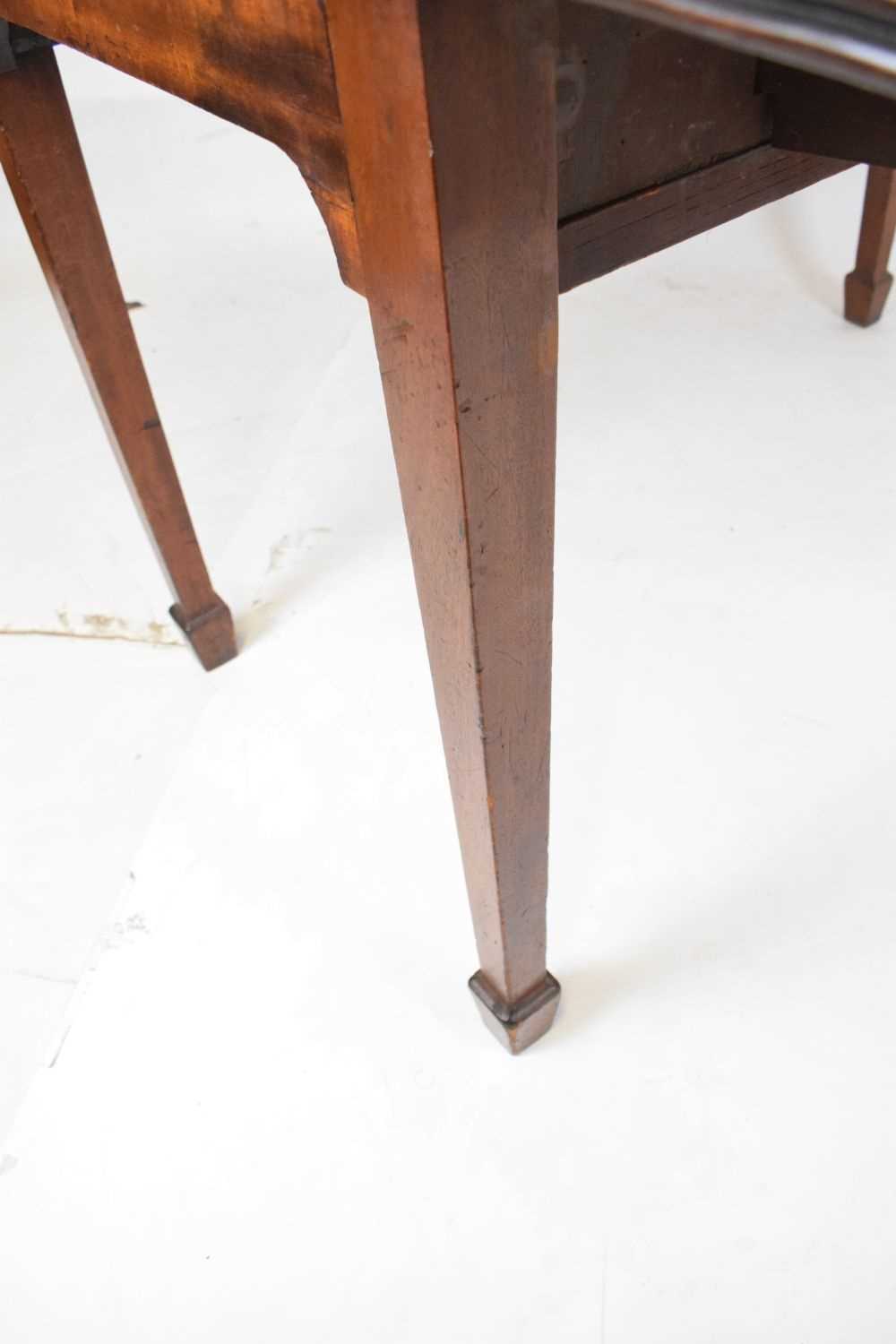 Mahogany drop leaf occasional/dining table - Image 3 of 5