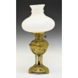 Late 19th/early 20th Century oil lamp