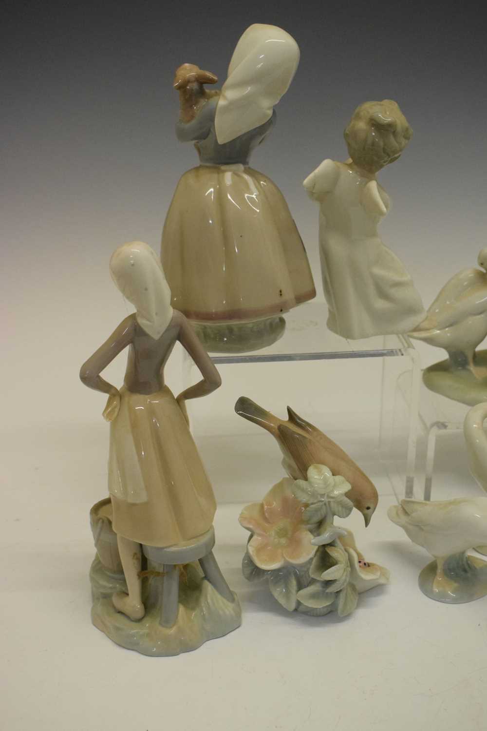 Lladro - Group of eleven porcelain figures/figure groups and Nao figure - Image 3 of 14