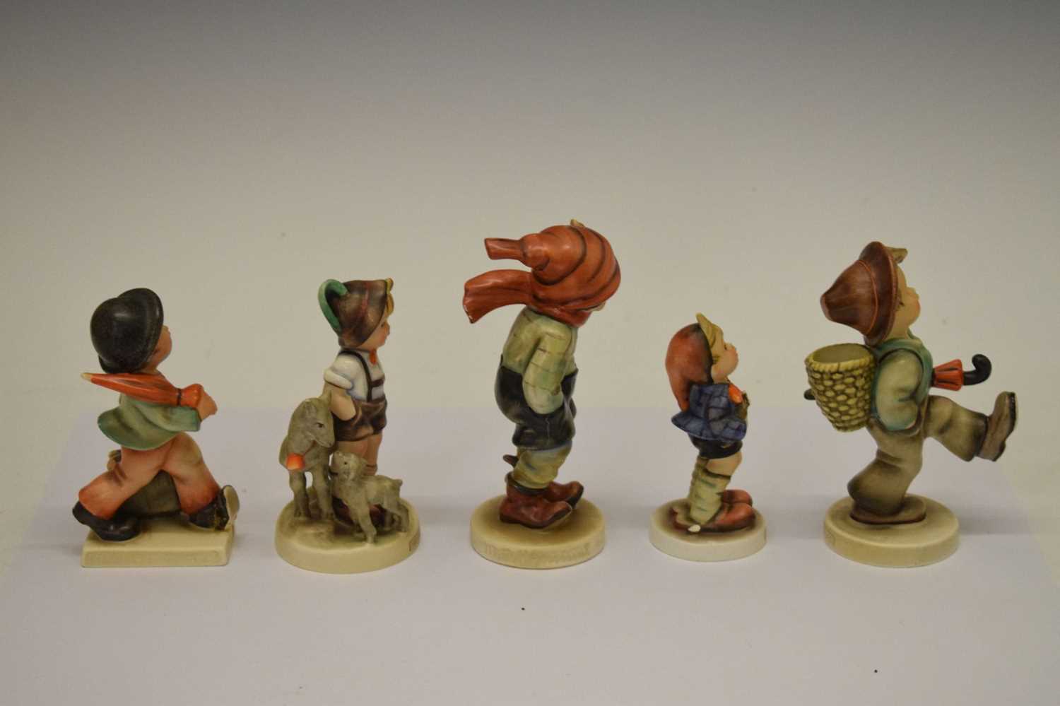 Quantity of Goebel Hummel figures - Image 9 of 20