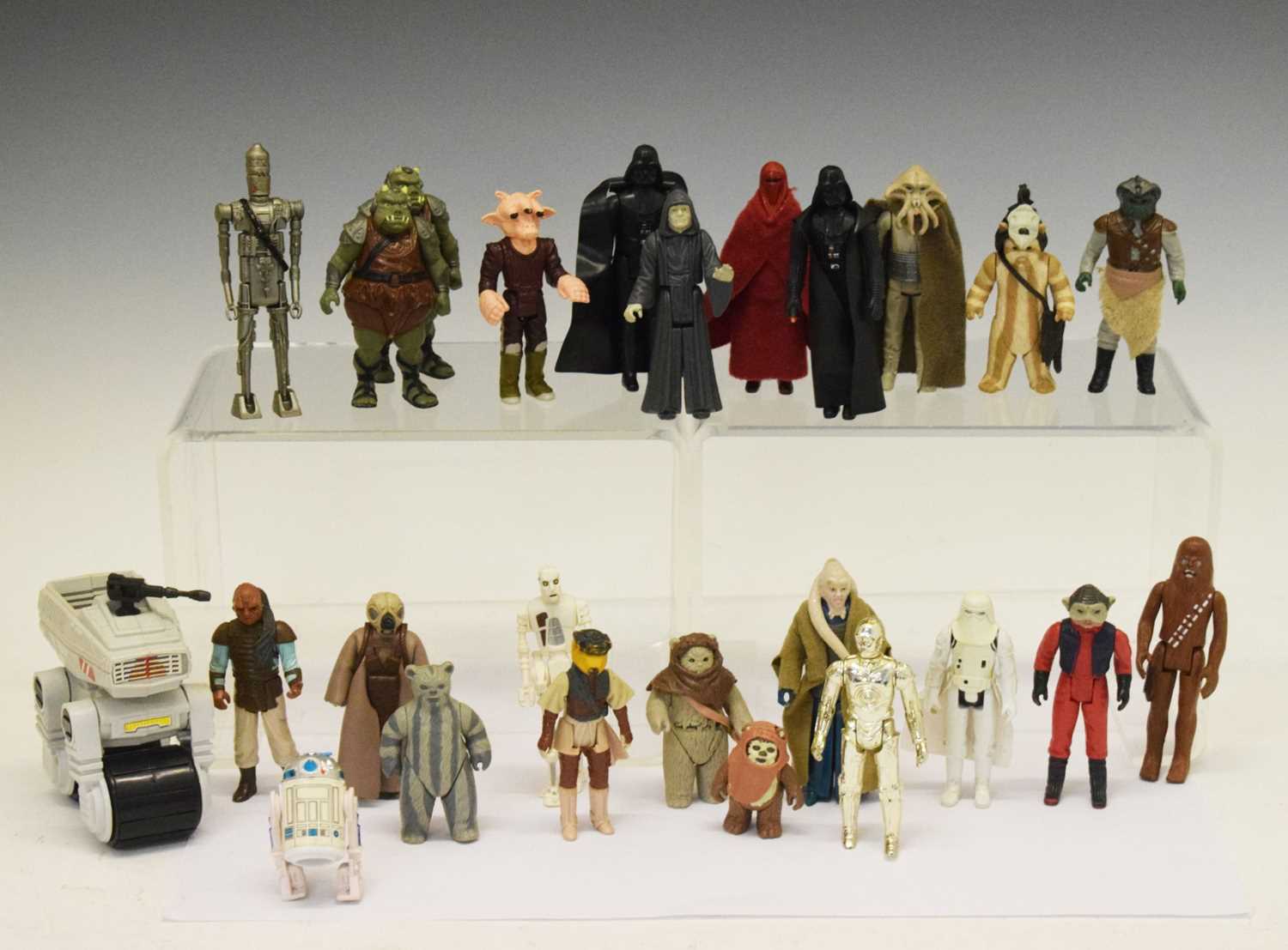 Collection of mainly 1980s Star Wars action figures