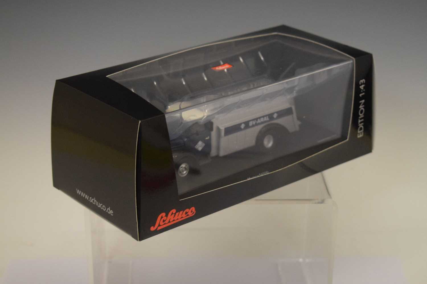 Schuco - 1:32 and 1:43 scale model vehicles - Image 10 of 11