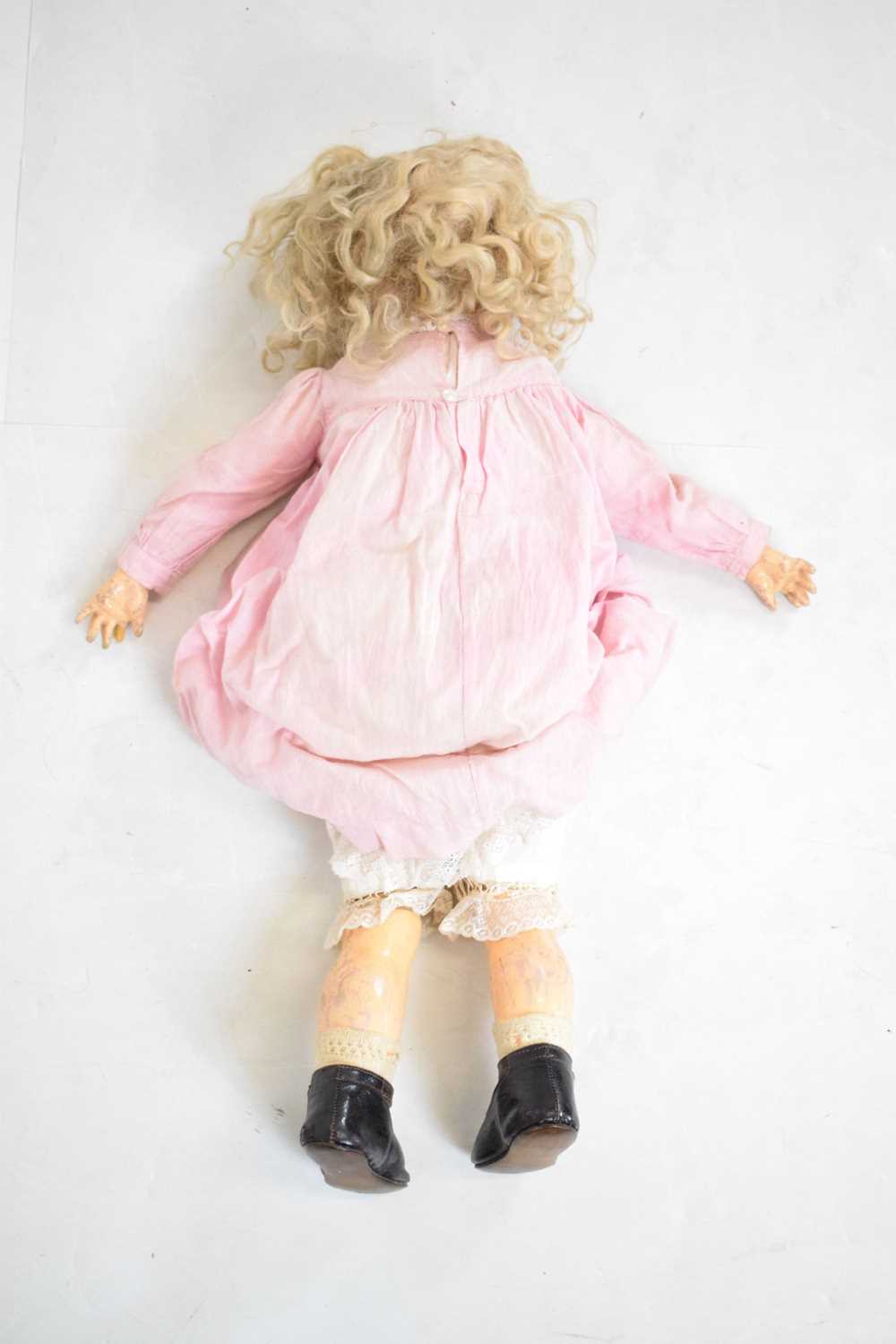 Early 20th Century bisque headed dolls - Image 10 of 19