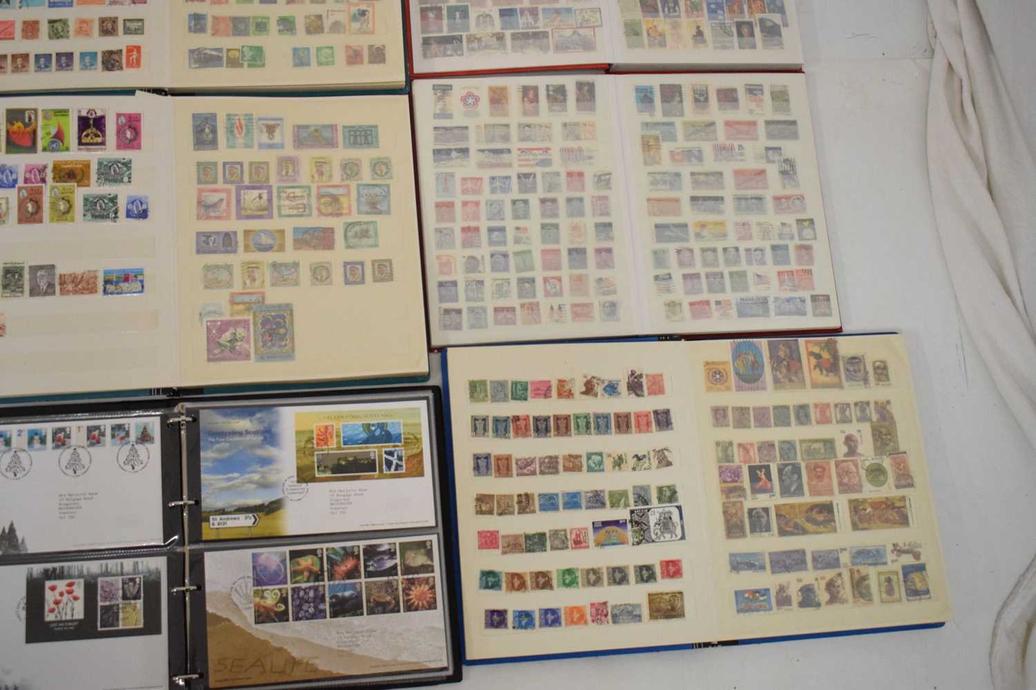 Quantity of GB and World stamps - Image 5 of 8