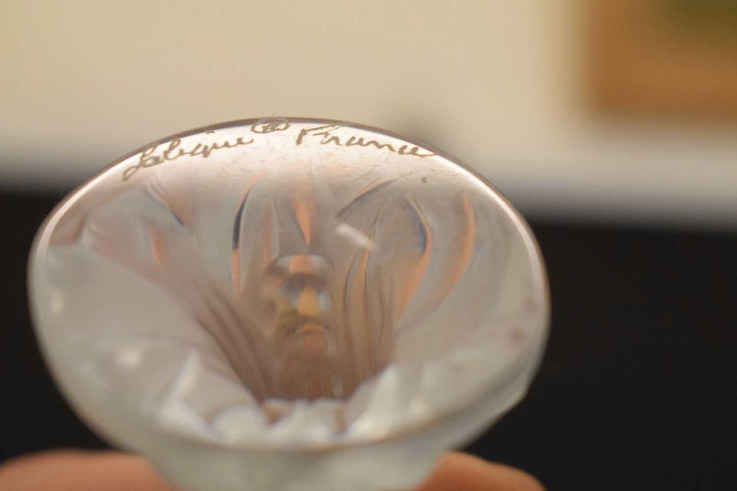 Lalique - Dragonfly paperweight, together with a Nina Ricci scent bottle - Image 11 of 11