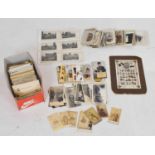 Large mixed quantity of early 20th Century postcards